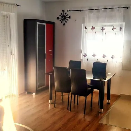 Apartman Kolan * Kolan