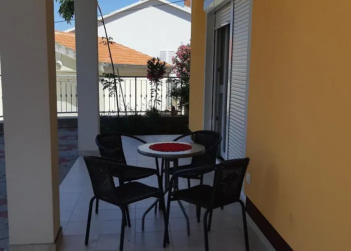 Apartman Kolan Apartamento *