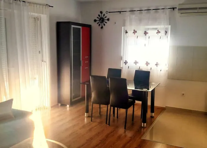 Apartman Kolan * Kolan